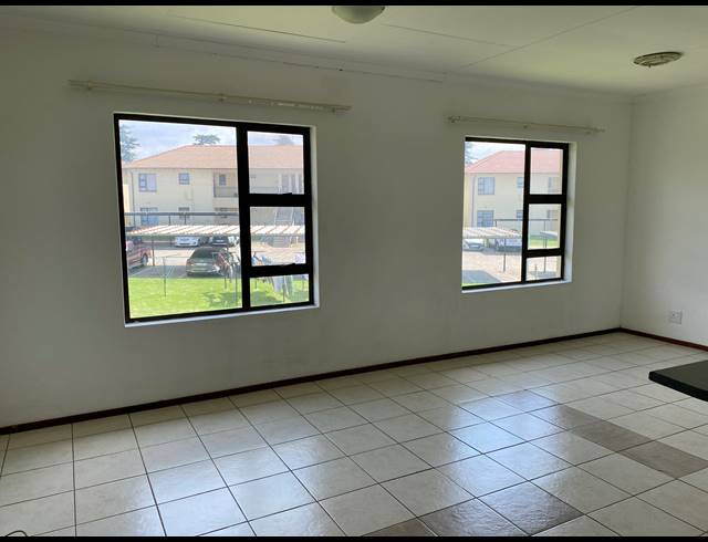 BEDROOM SECTIONAL TITLE FOR SALE IN PARKRAND